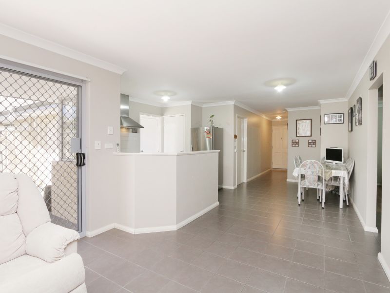 11/11 Hazlett Way, Canning Vale WA 6155, Image 1