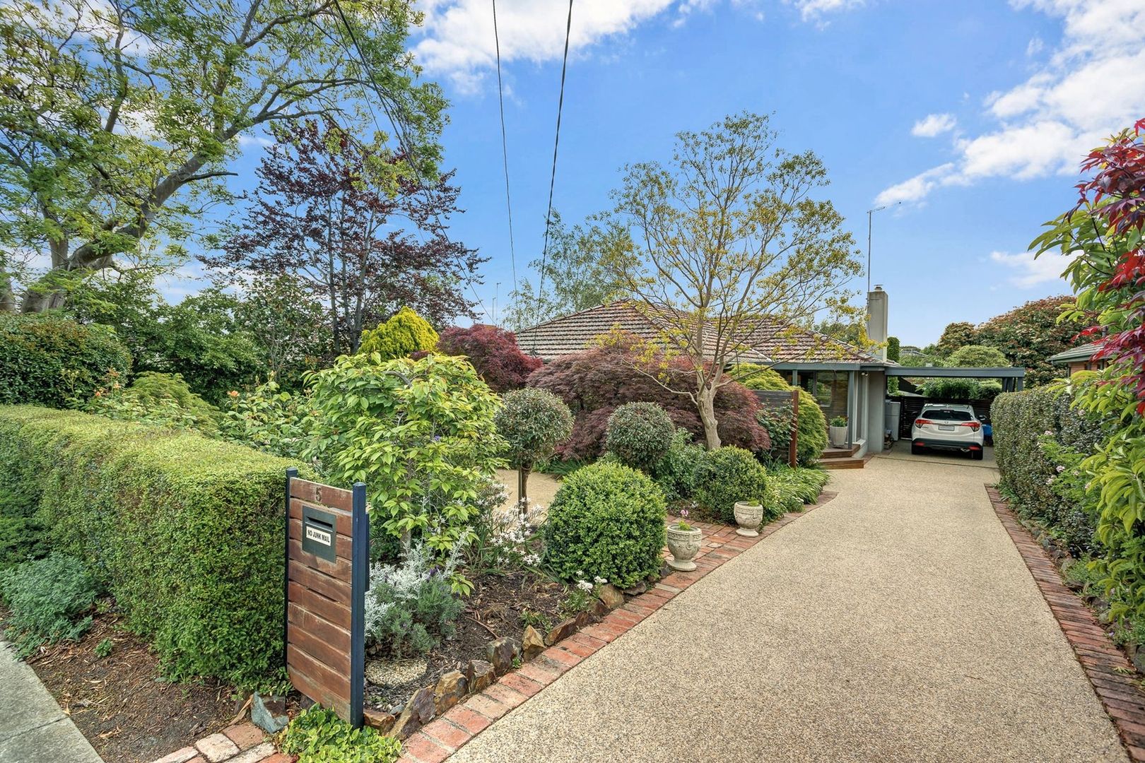 5 Dion Road, Glen Waverley VIC 3150, Image 1