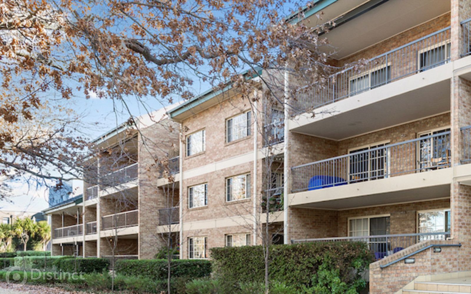 3 bedrooms Apartment / Unit / Flat in 26/11 Fawkner Street BRADDON ACT, 2612
