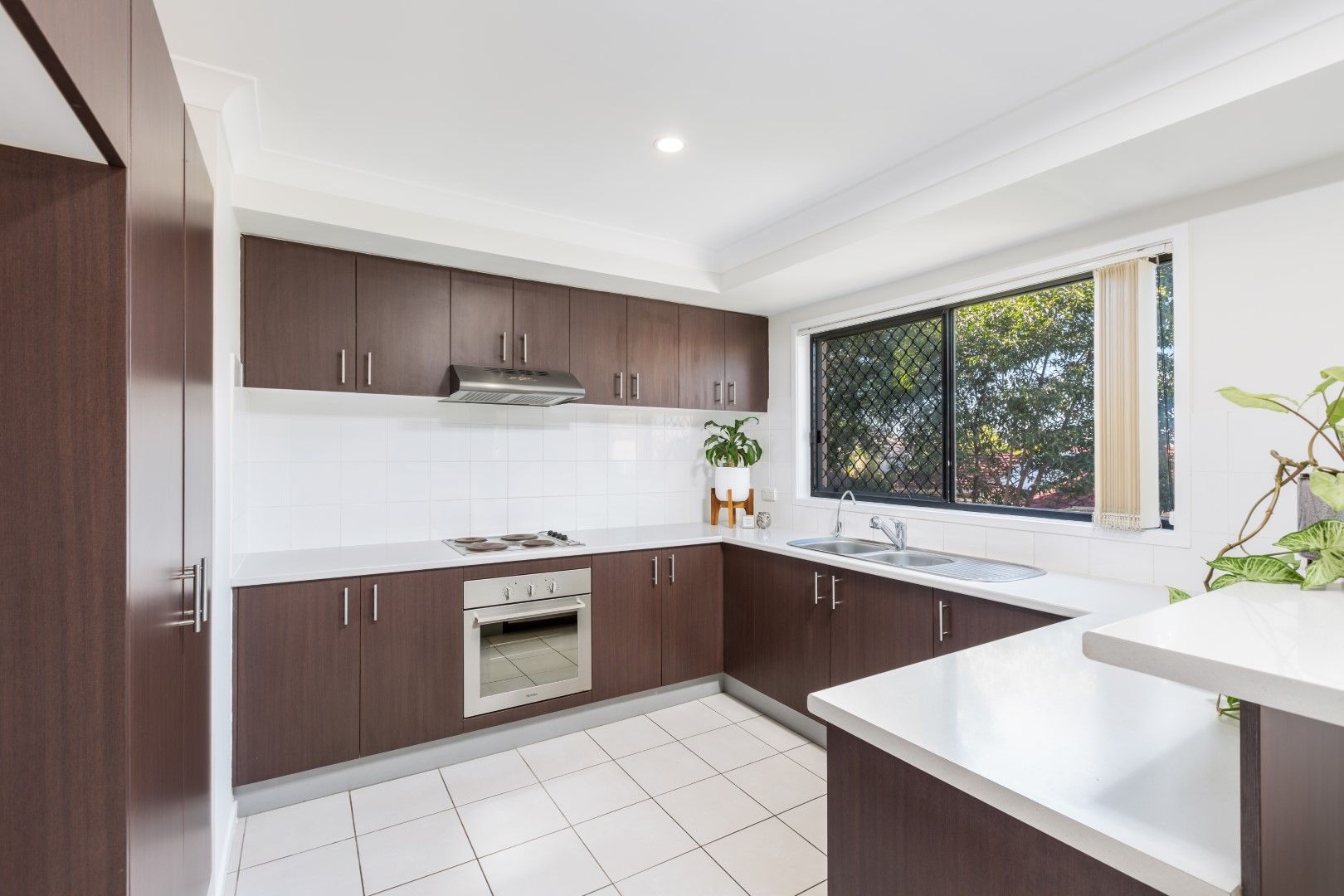 69 Cascade Drive, Forest Lake QLD 4078, Image 0