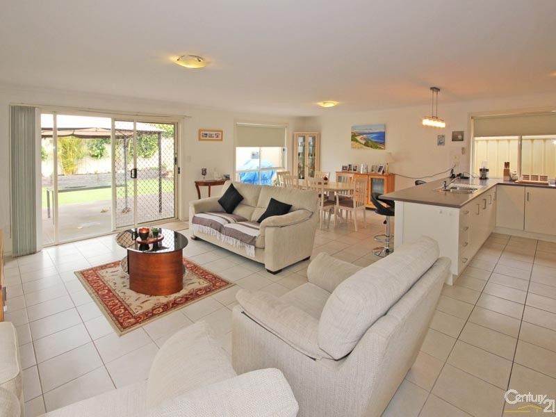 4 Robertson Road, Christies Beach SA 5165, Image 1