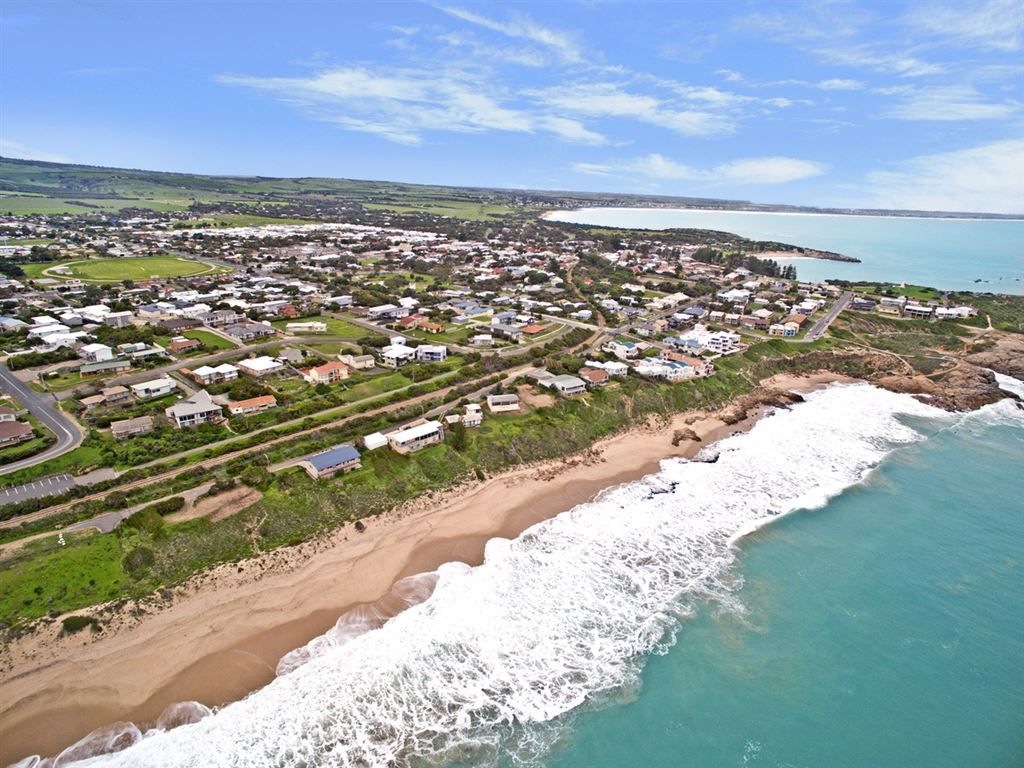 2/10 Battunga Avenue, Port Elliot SA 5212, Image 2