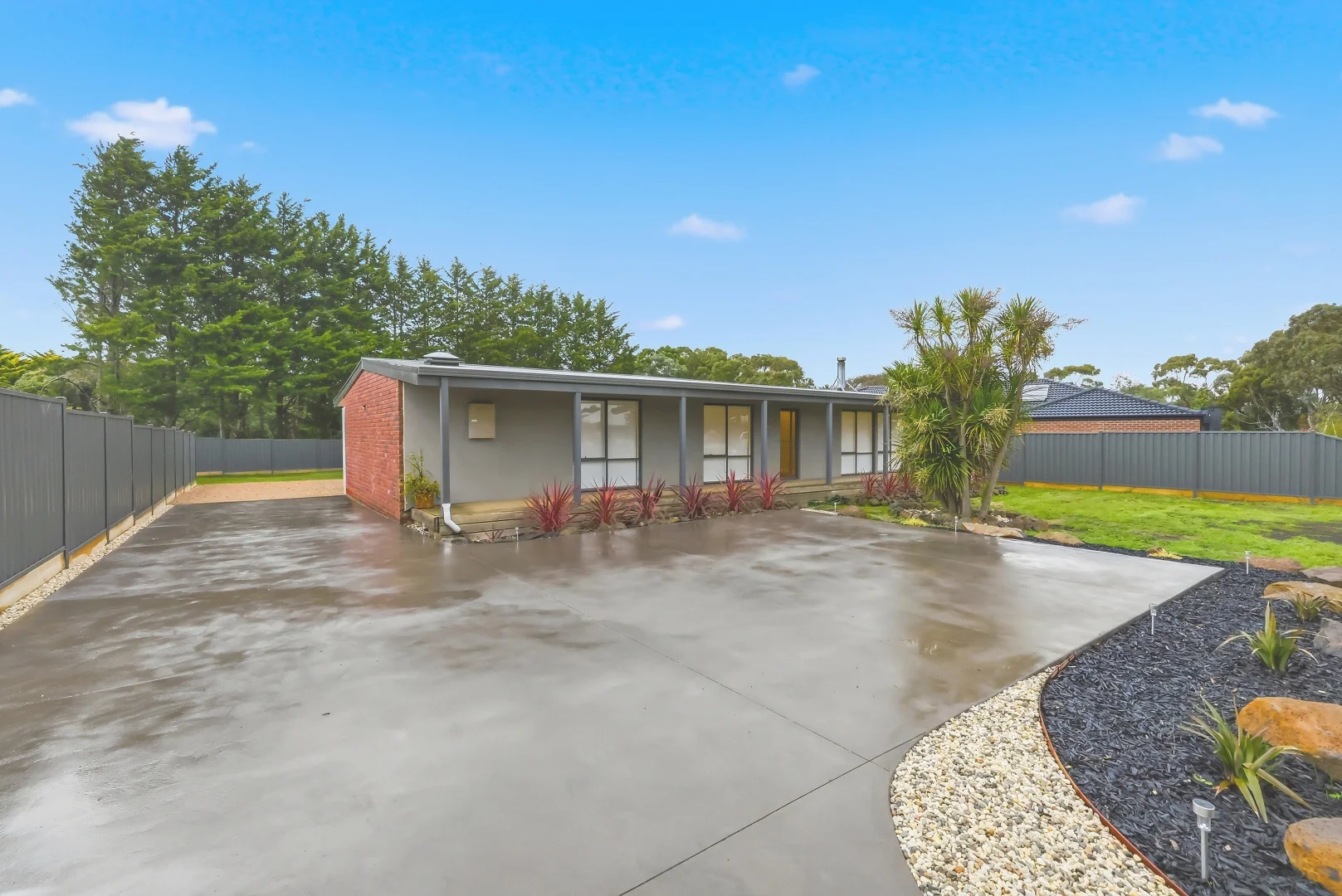 Additional image 2 of 17A Gordon Crescent, Romsey VIC 3434