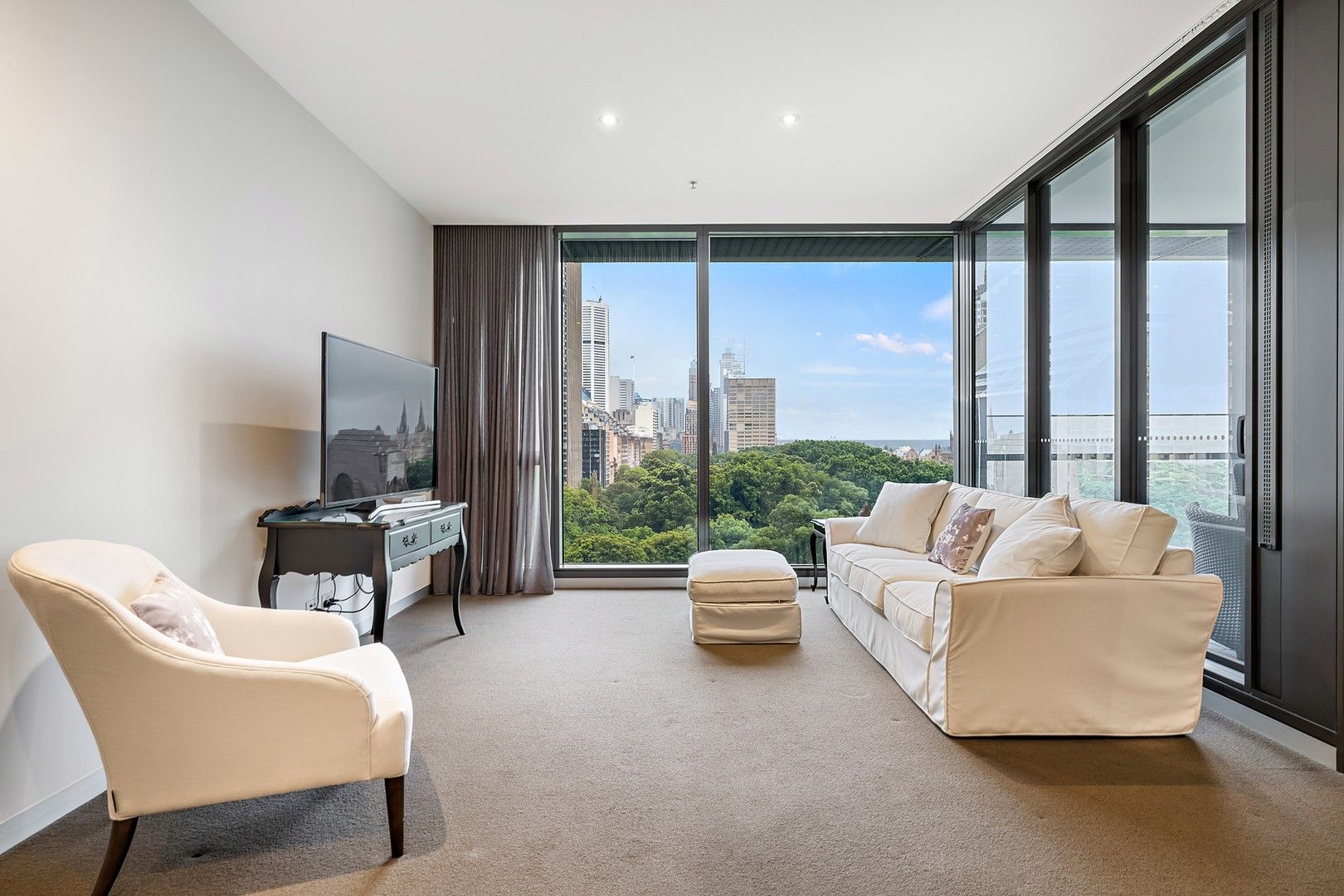 1 bedrooms Apartment / Unit / Flat in 1004/157 Liverpool Road SYDNEY NSW, 2000