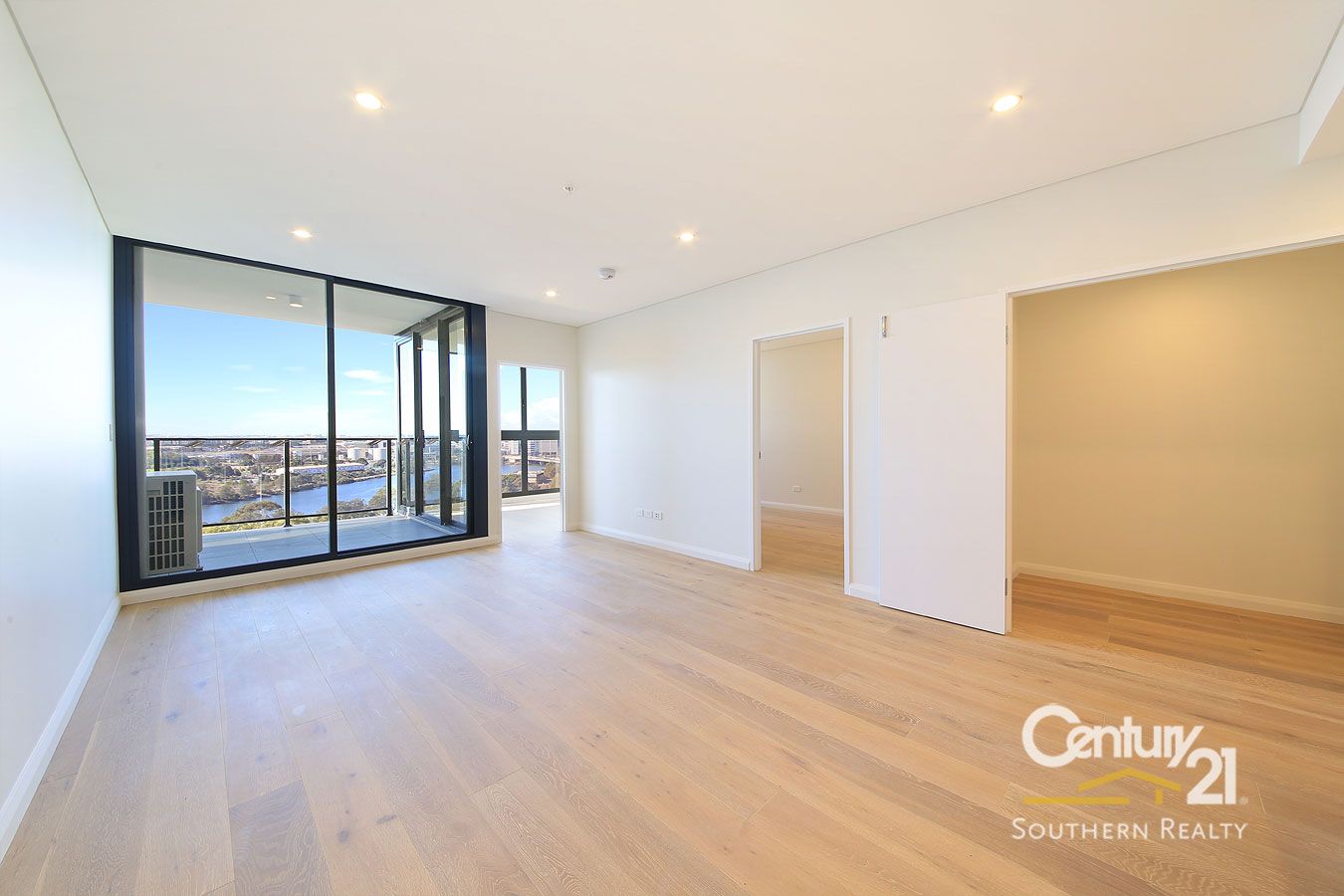 1505/6-8 Gertrude Street, Wolli Creek NSW 2205, Image 2