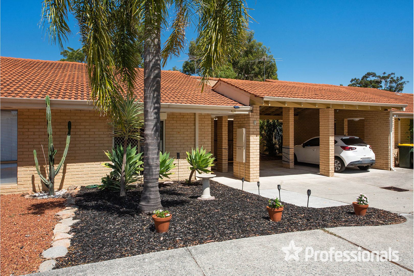 9/9 Juniper Place, Ballajura WA 6066, Image 1