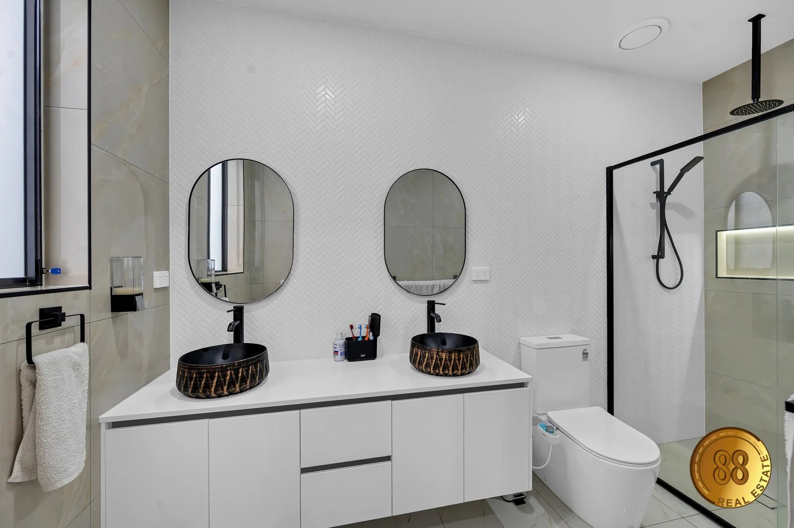 Additional image 26 of 11 Stonecutter Loop, Fraser Rise VIC 3336