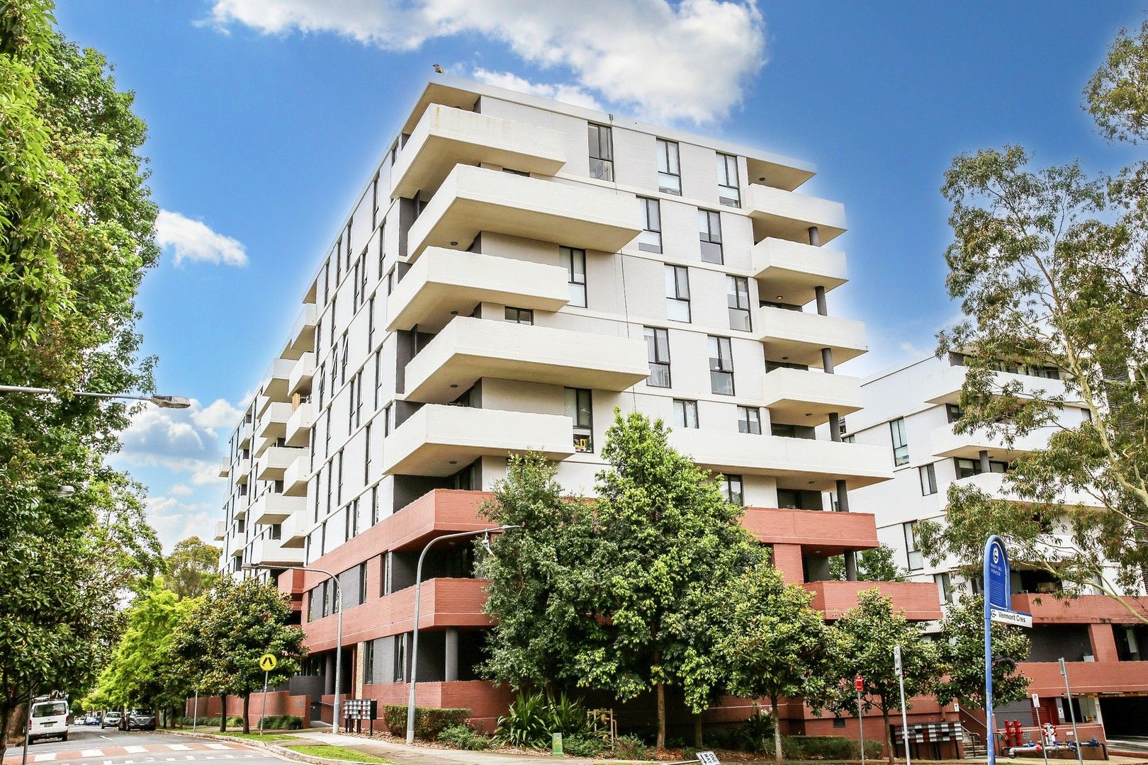 2 bedrooms Apartment / Unit / Flat in 308/1 Vermont Crescent RIVERWOOD NSW, 2210