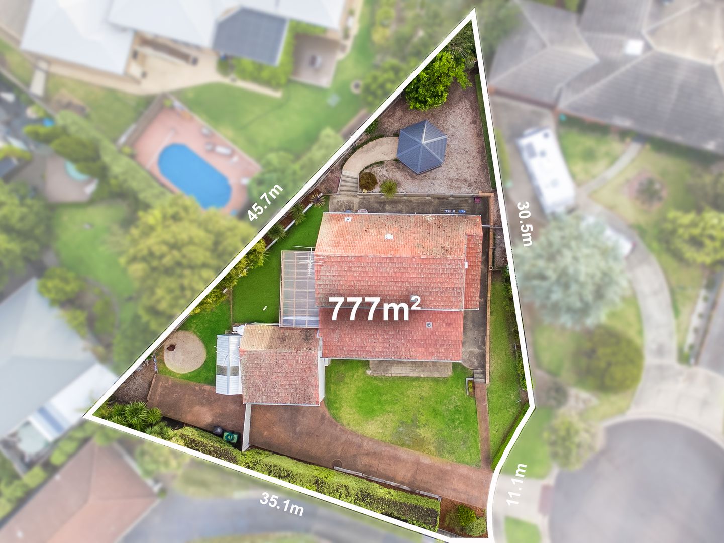 6 Huntly Close, Highton VIC 3216, Image 2