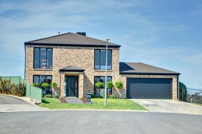 7 Woodmans Rise, Brown Hill VIC 3350