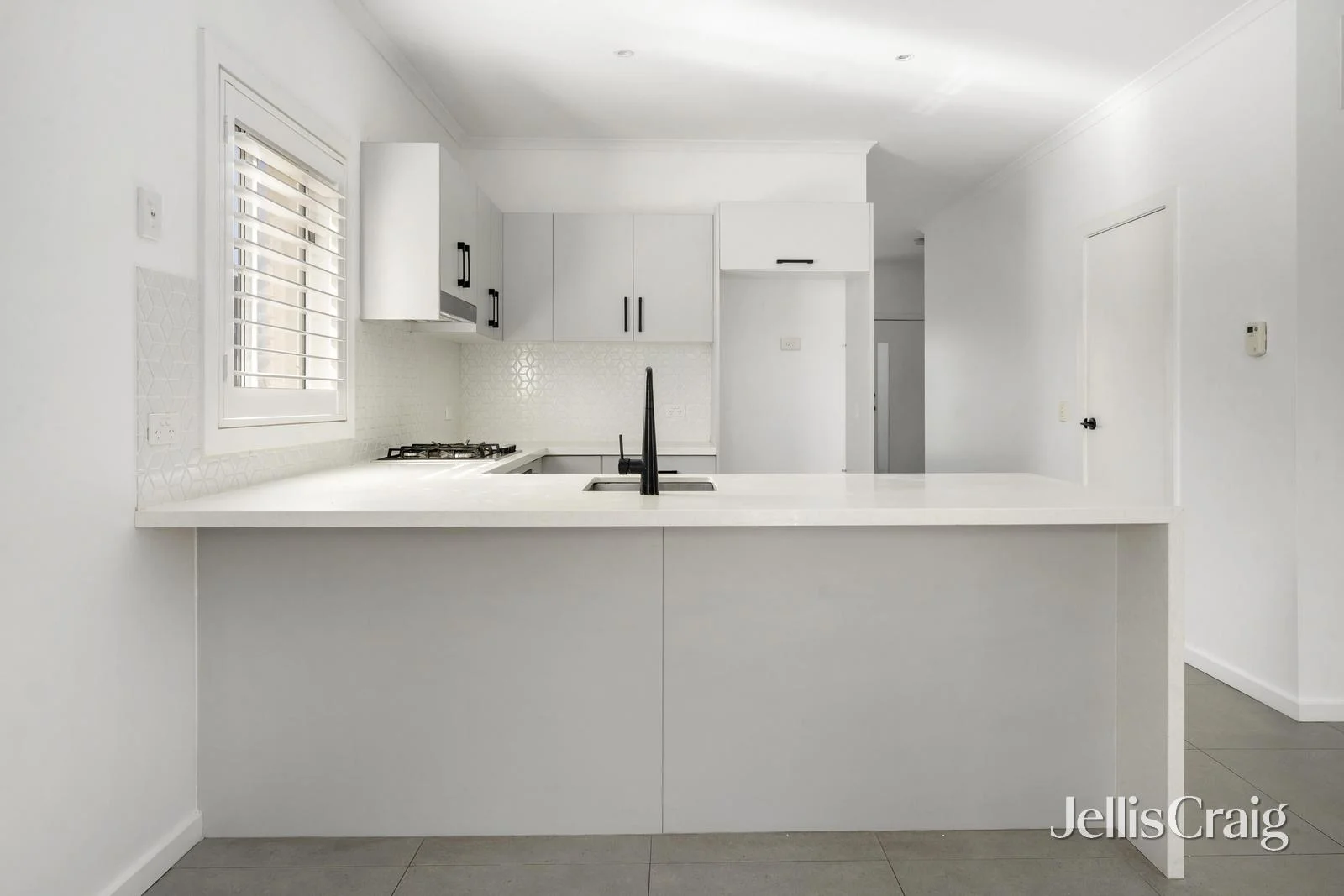 Additional image 3 of 41 Balerno Circle, Gowanbrae VIC 3043