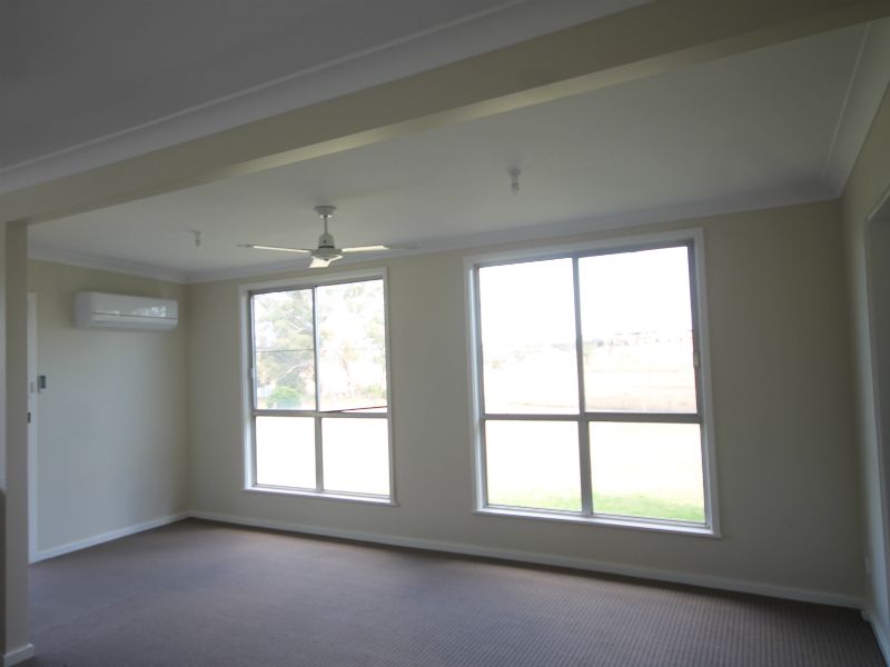 19-21 Golden HIghway, Merriwa NSW 2329, Image 2