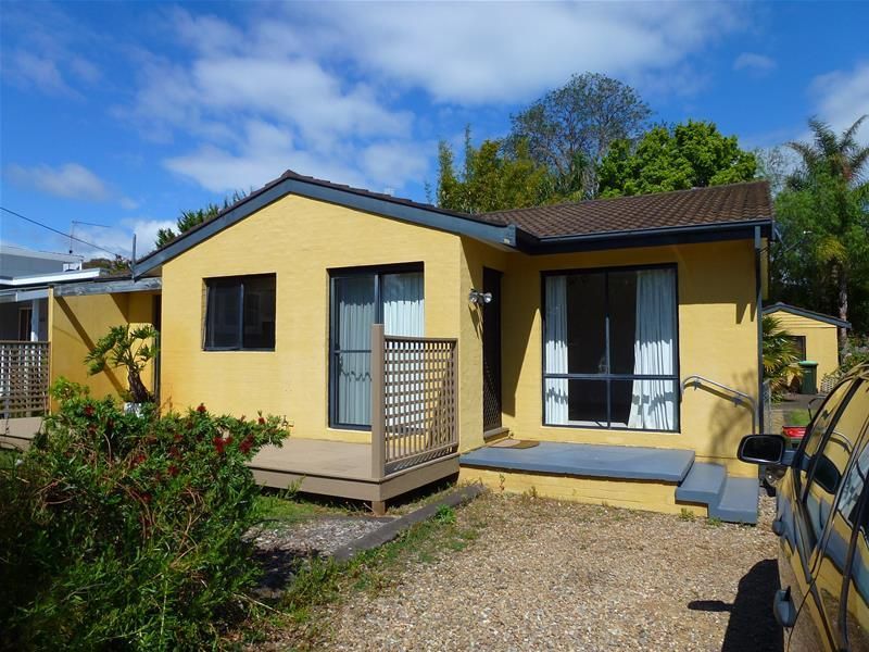 15 Marlin Avenue, Batemans Bay NSW 2536, Image 0