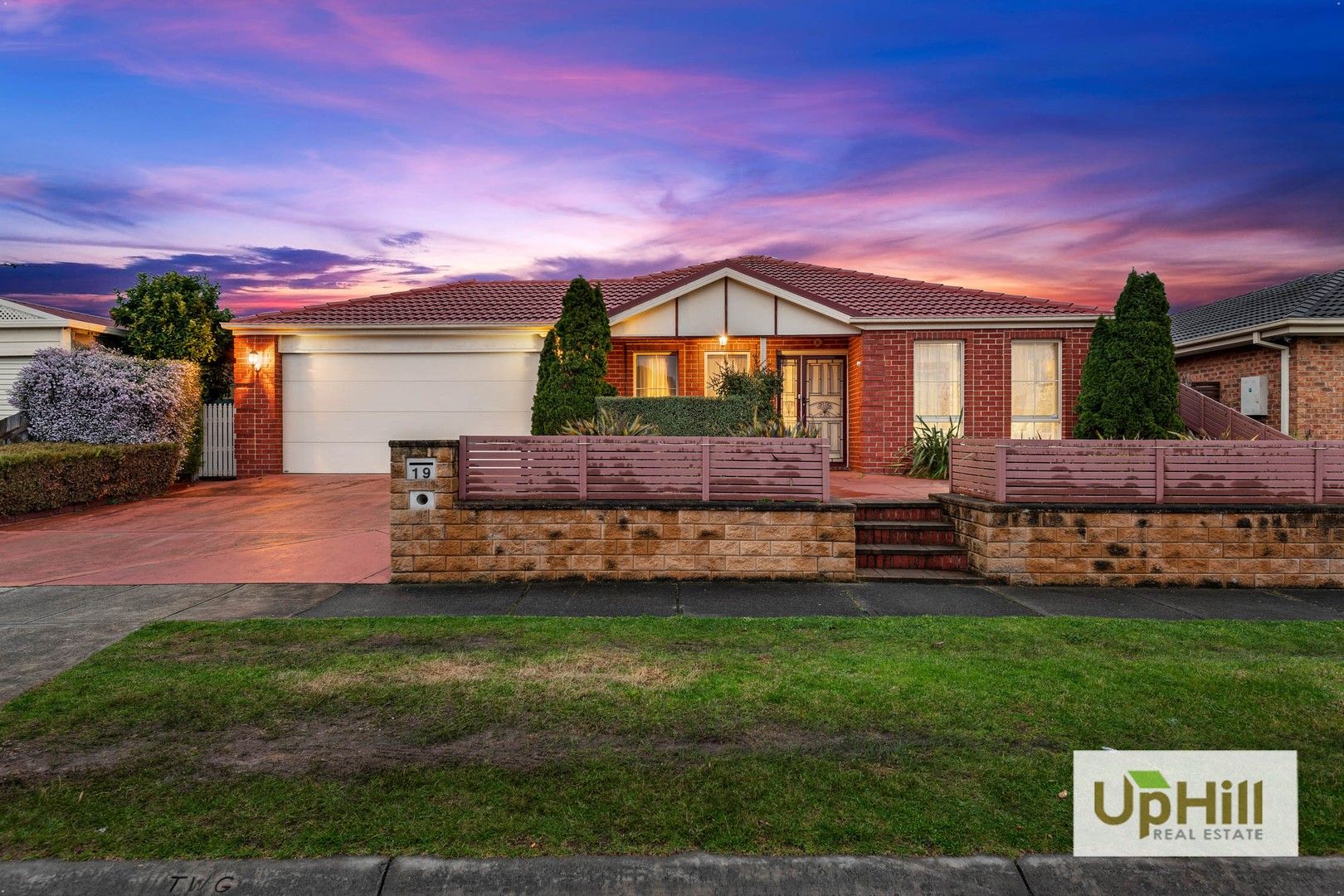 19 Cypress Close, Hampton Park VIC 3976, Image 0