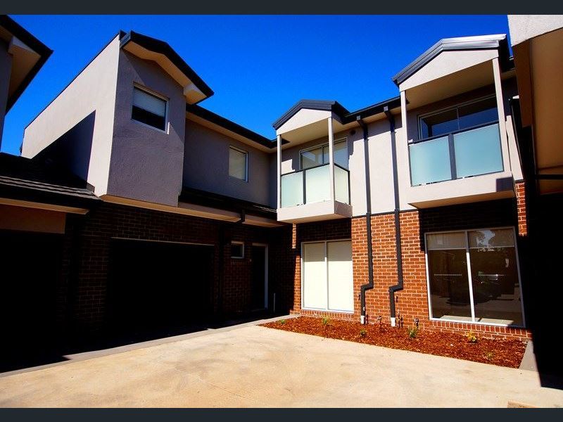 3 bedrooms Townhouse in 7/20 Duke Street BRAYBROOK VIC, 3019