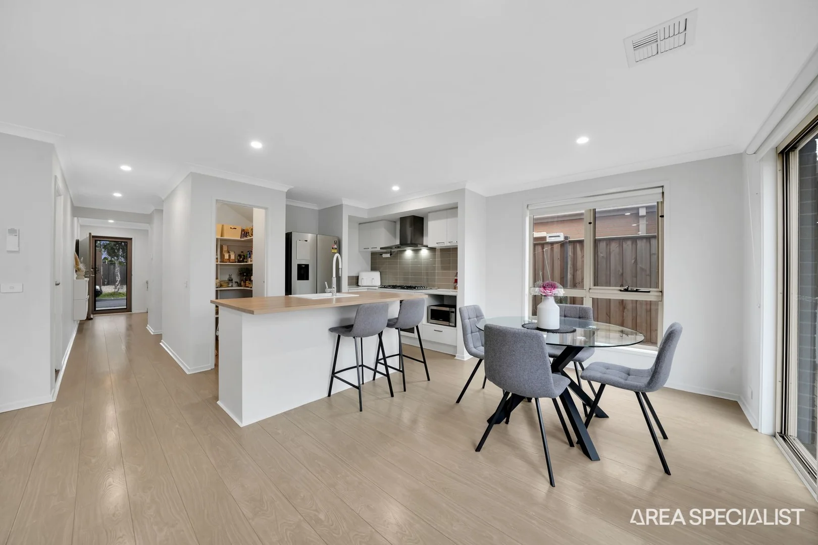 Additional image 10 of 5 Harry Drive, Thornhill Park VIC 3335