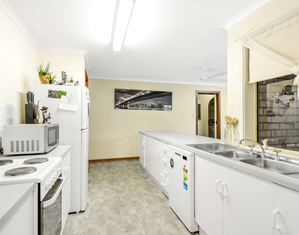 27 Marlin Terrace, Encounter Bay SA 5211