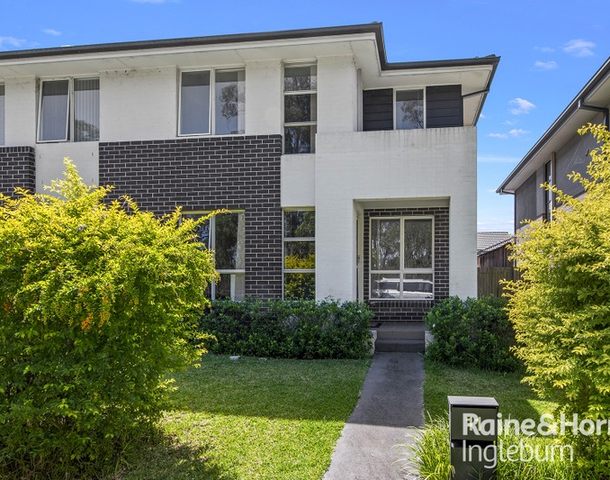 11 Three Bees Drive, Glenfield NSW 2167