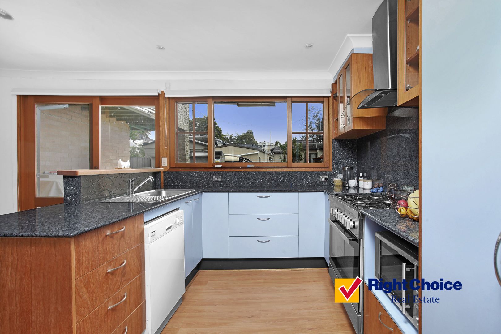 36 Blackbutt Way, Barrack Heights NSW 2528, Image 2