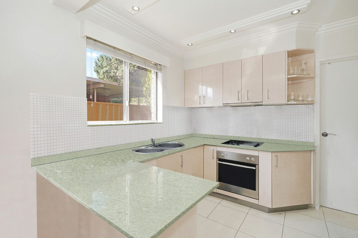 3/22 Morris Avenue, Croydon Park NSW 2133, Image 2