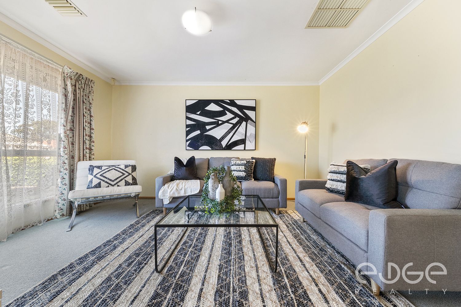 28 Heathcott Court, Blakeview SA 5114, Image 2