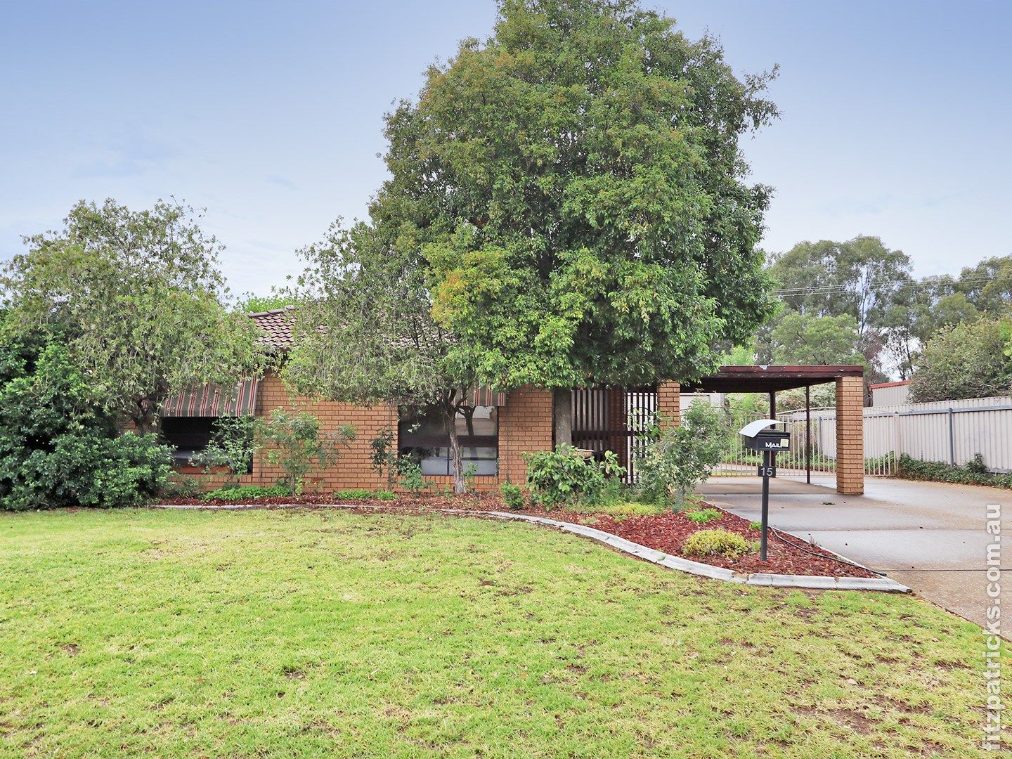 15 Goborra Street, Glenfield Park NSW 2650, Image 0