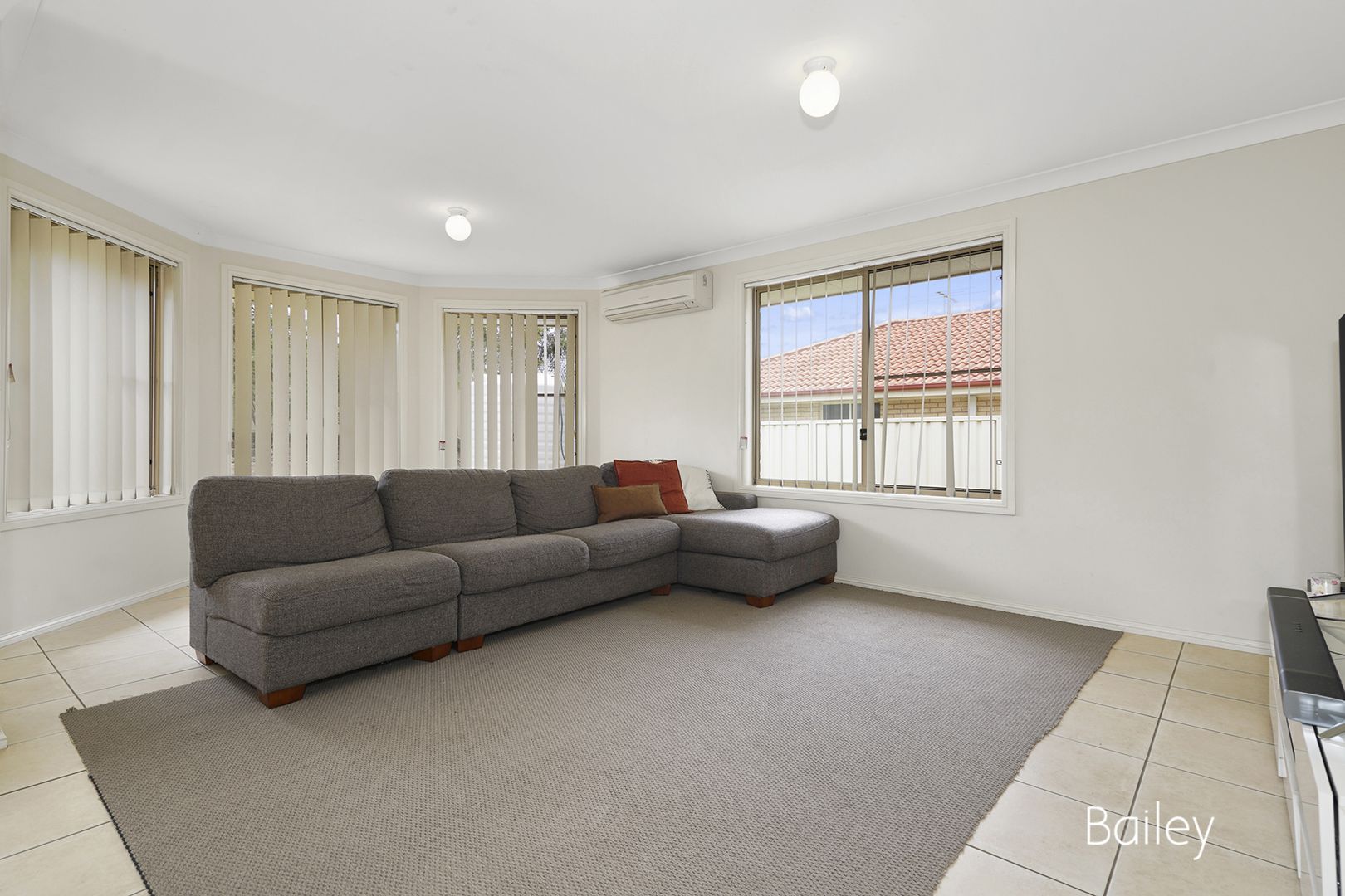 2/37 Nelson Drive, Singleton NSW 2330, Image 2