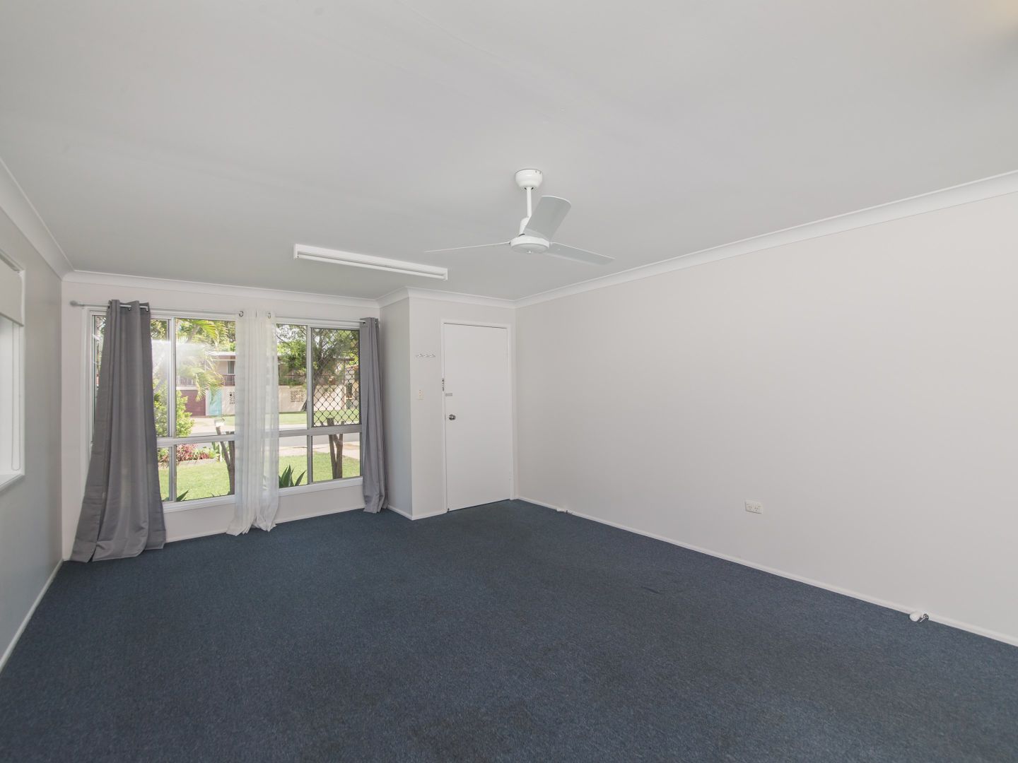 2/29 Underwood Street, Park Avenue QLD 4701, Image 2