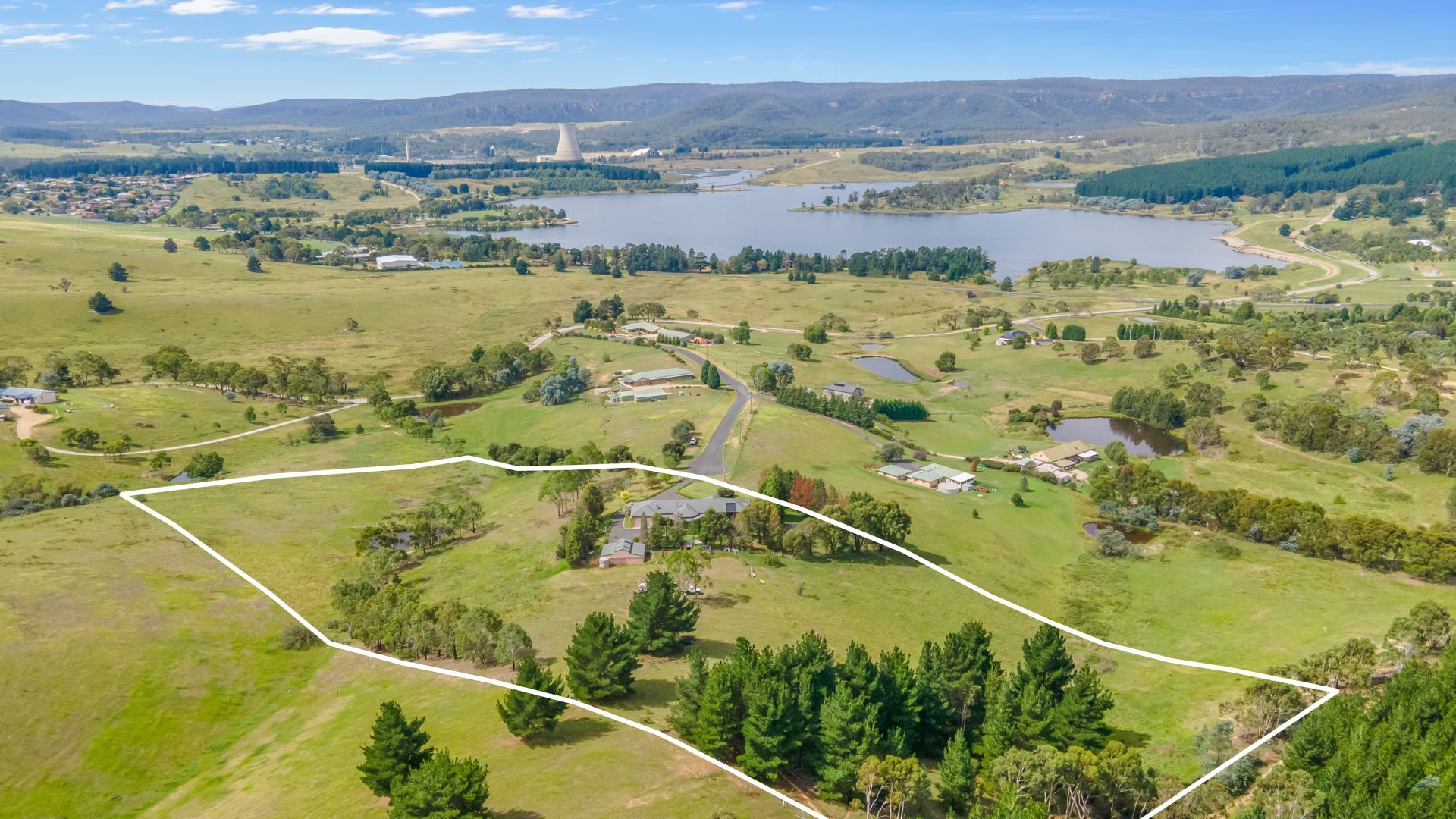 2 Pine Grove Avenue, Wallerawang NSW 2845, Image 2