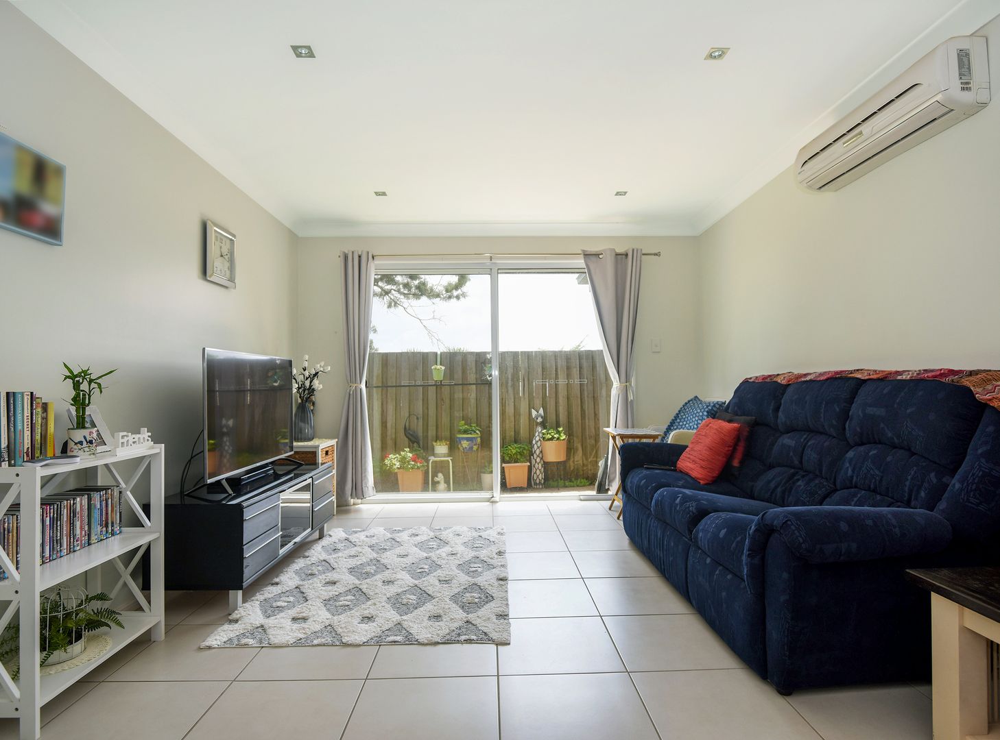 2/4A Rose Street, Wilsonton QLD 4350, Image 1