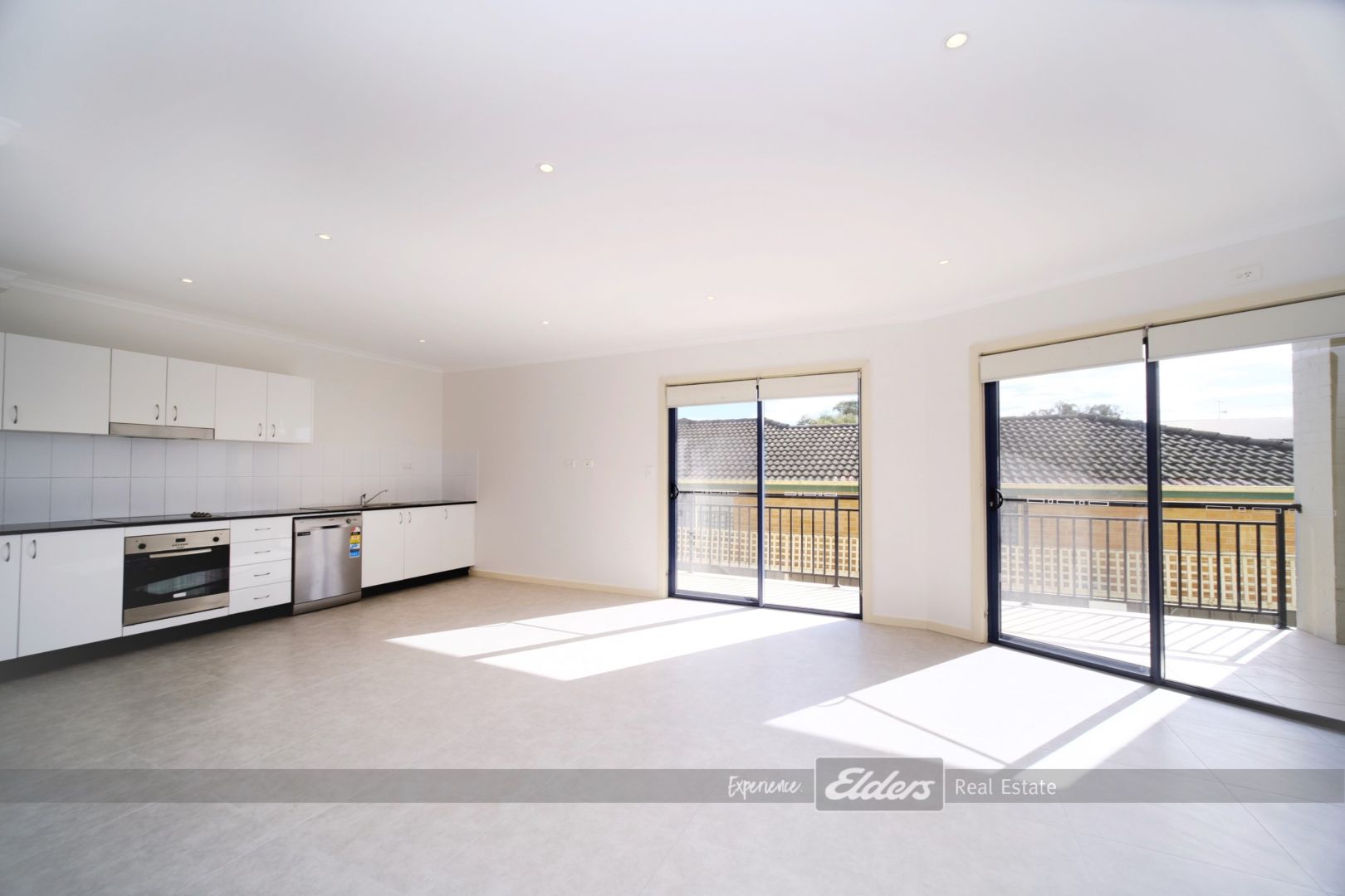 10/60-62 Wharf Street 'Seachange', Tuncurry NSW 2428, Image 2