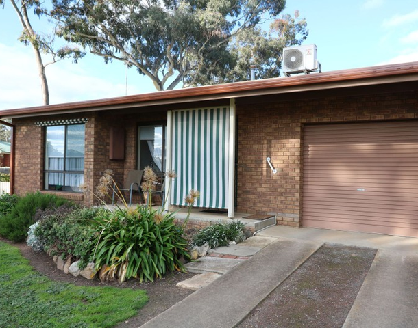 1/4 Harkness Street, Maryborough VIC 3465