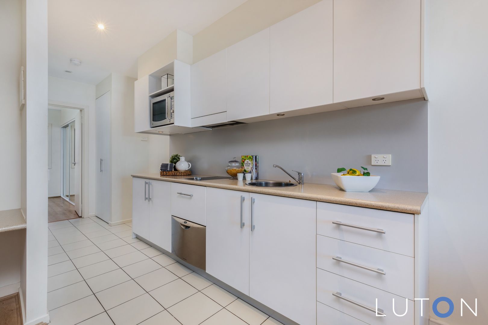 153/21 Battye Street, Bruce ACT 2617, Image 2