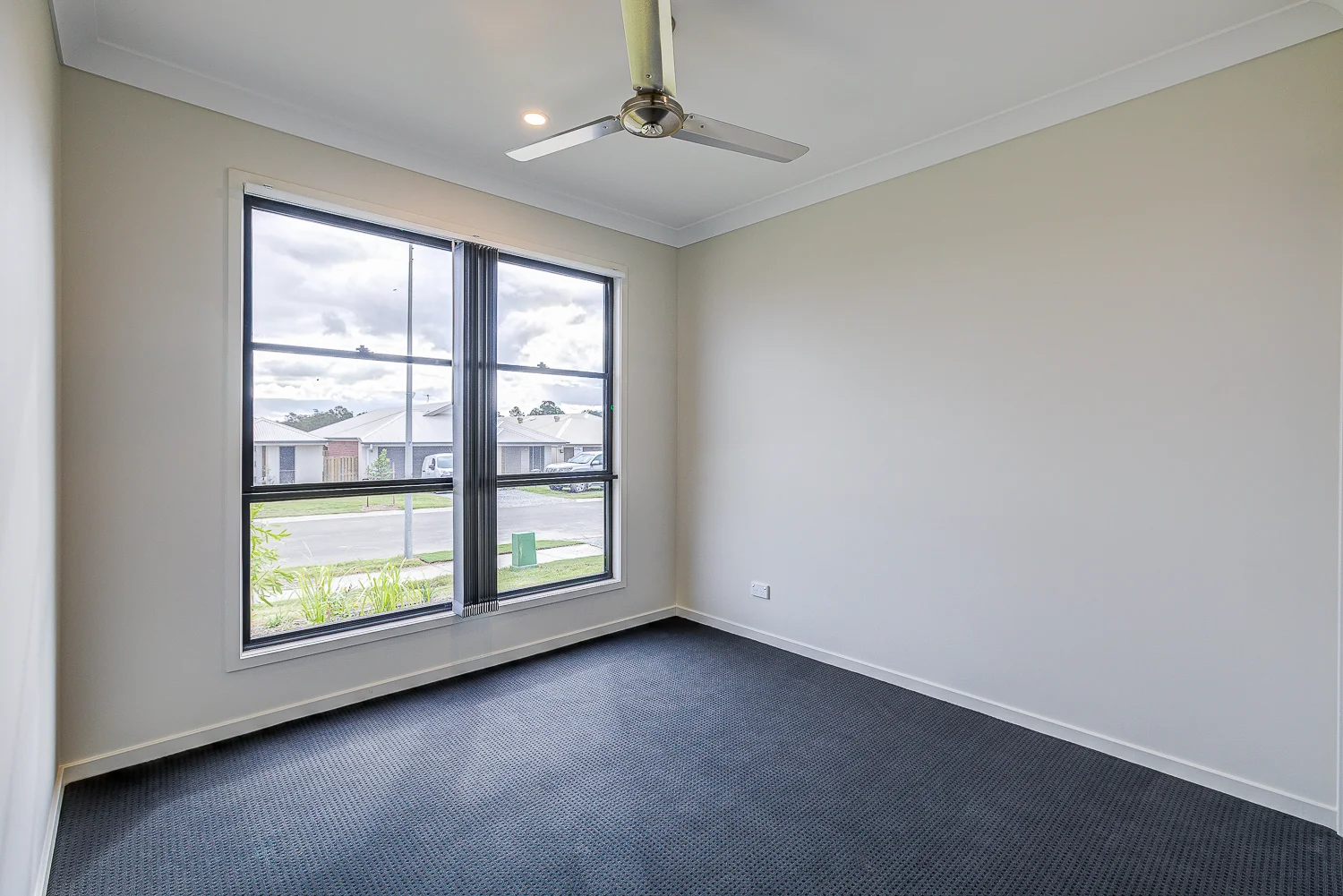 Additional image 7 of 1/27 Sheepdog Road, Park Ridge QLD 4125