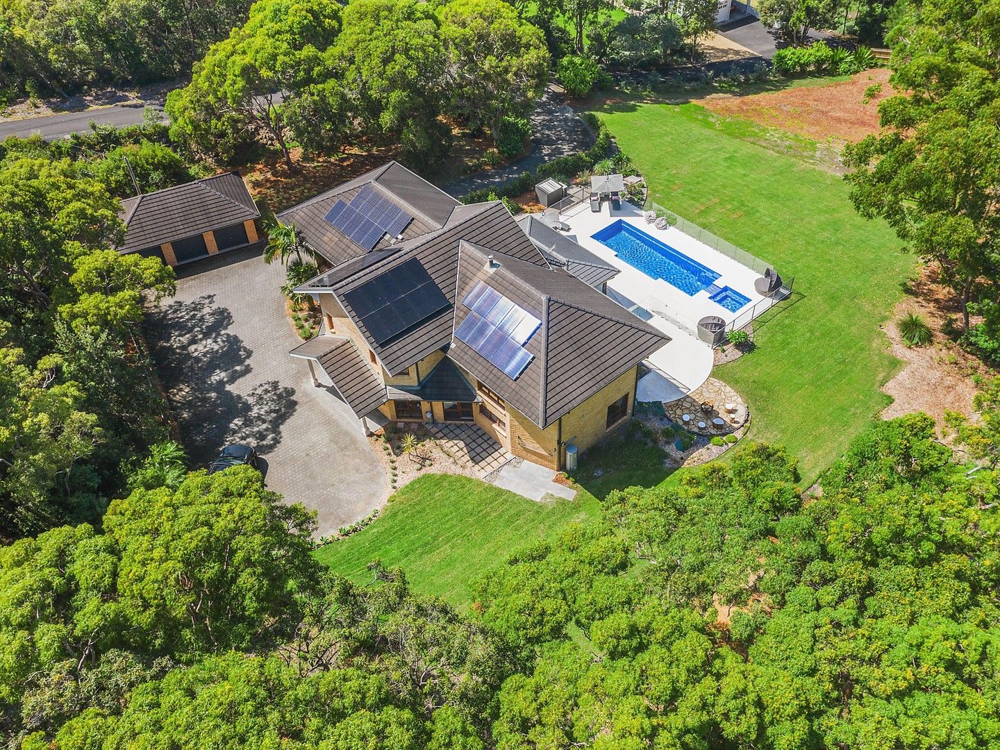 14 South Pacific Drive, Macmasters Beach NSW 2251, Image 0