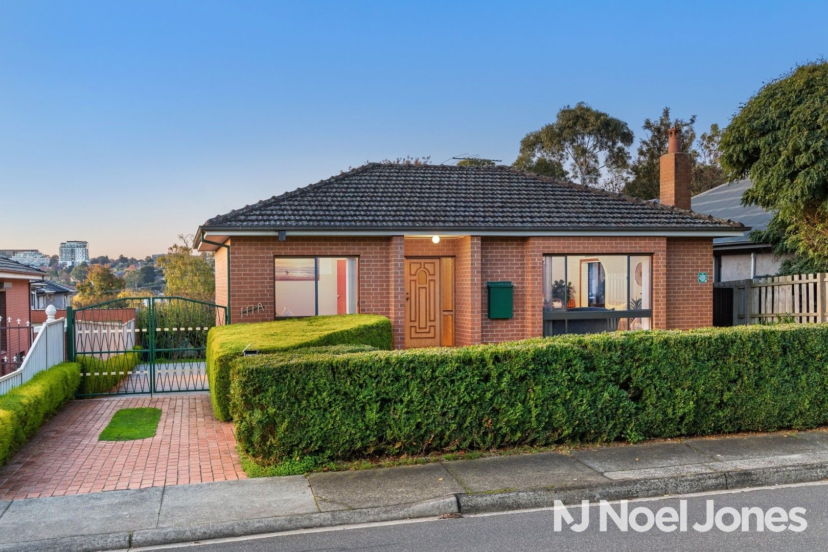 117A Woodhouse Grove, Box Hill North VIC 3129, Image 0