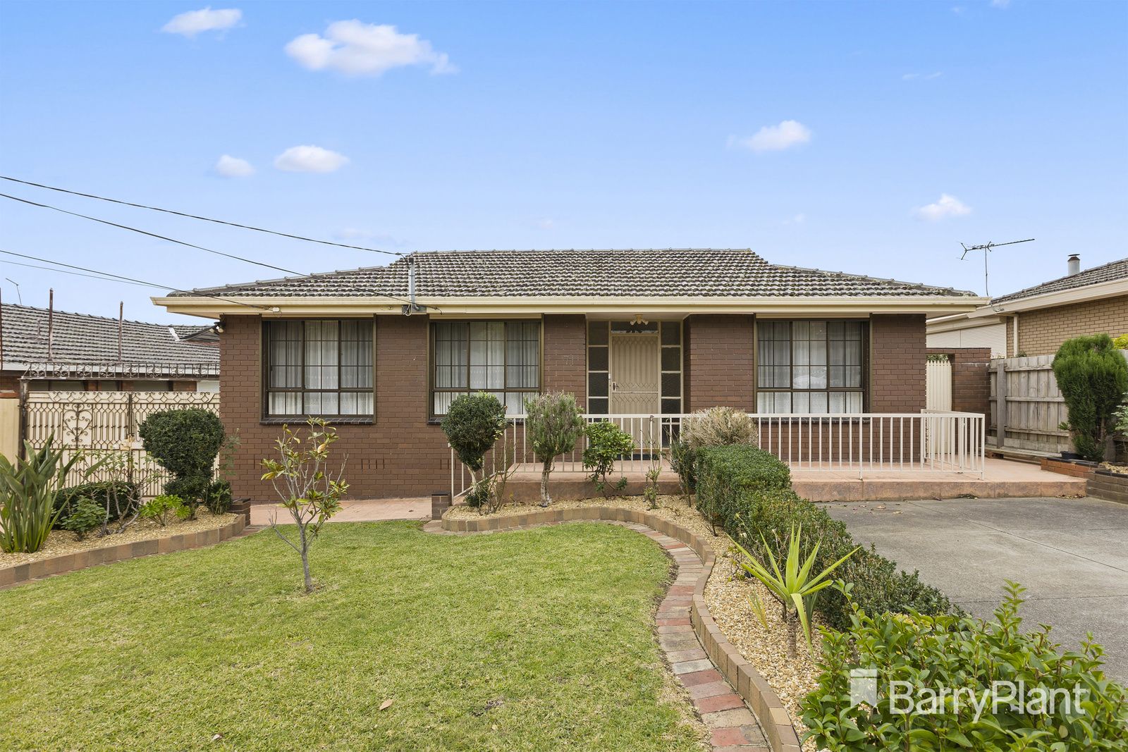 71 View Mount Road, Glen Waverley VIC 3150, Image 0