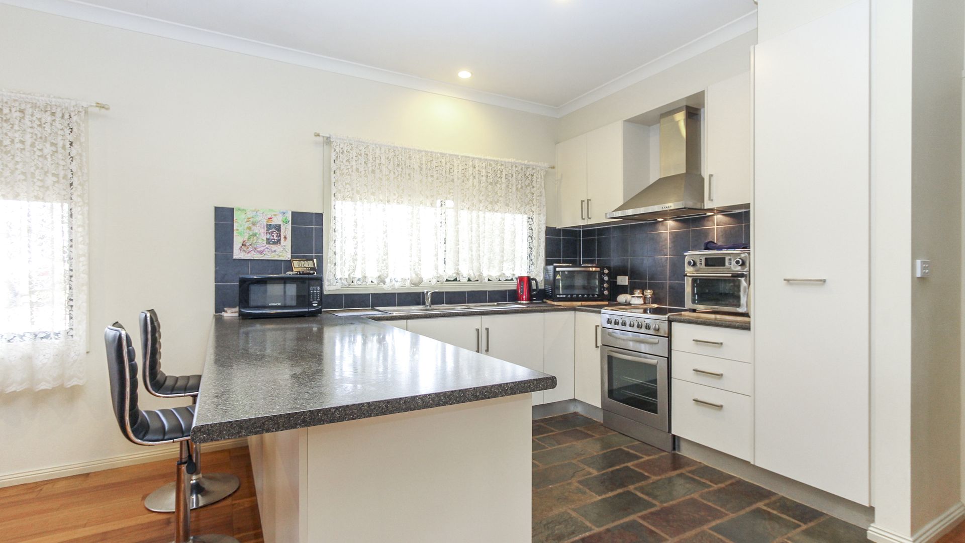 62 McNutts Lane, Heathcote VIC 3523, Image 1