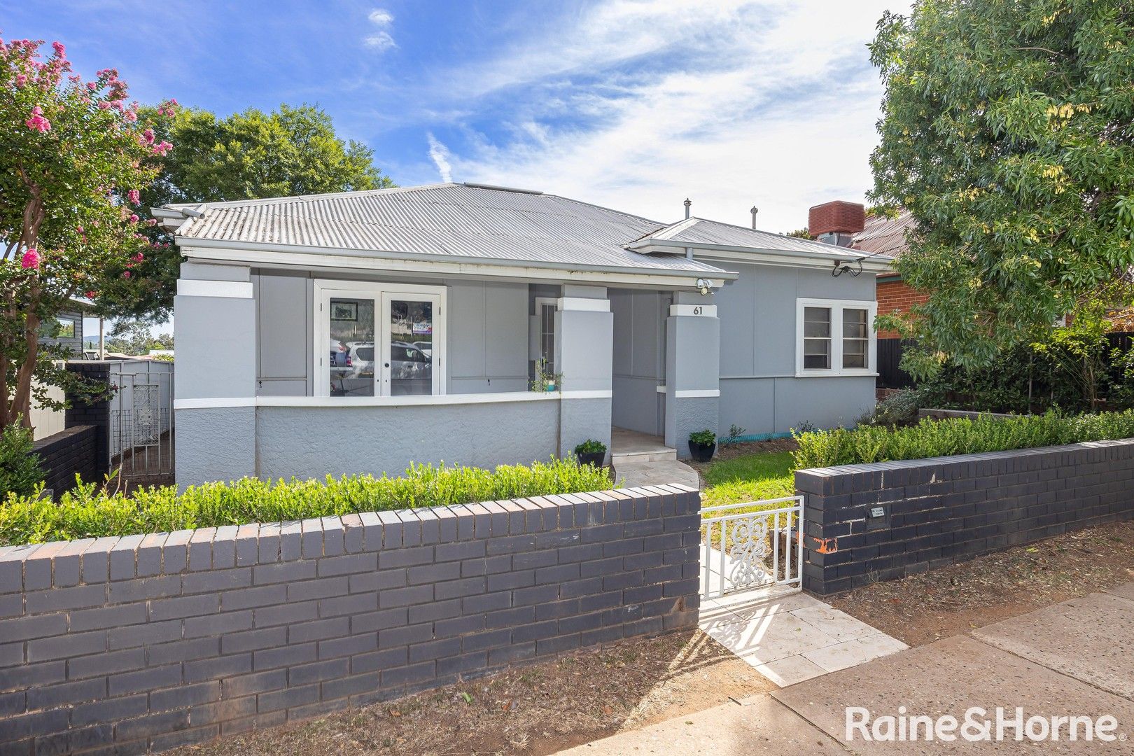 61 Coleman Street, Turvey Park NSW 2650, Image 0