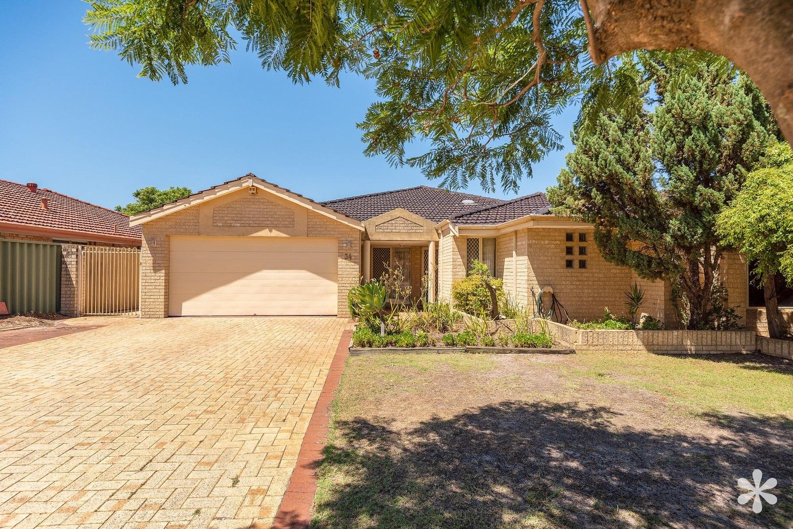 5 bedrooms House in 34 Kielman Road WILLETTON WA, 6155