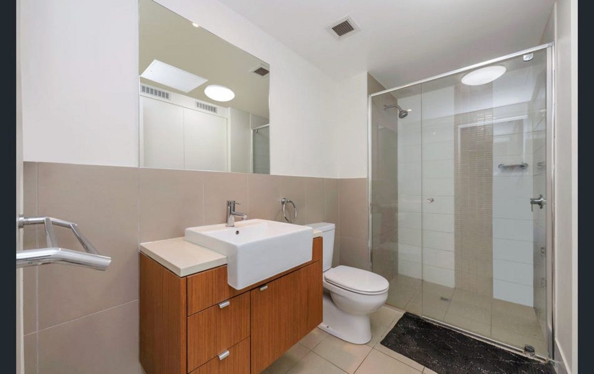 20/2-4 Kingsway Place, Townsville City QLD 4810, Image 2