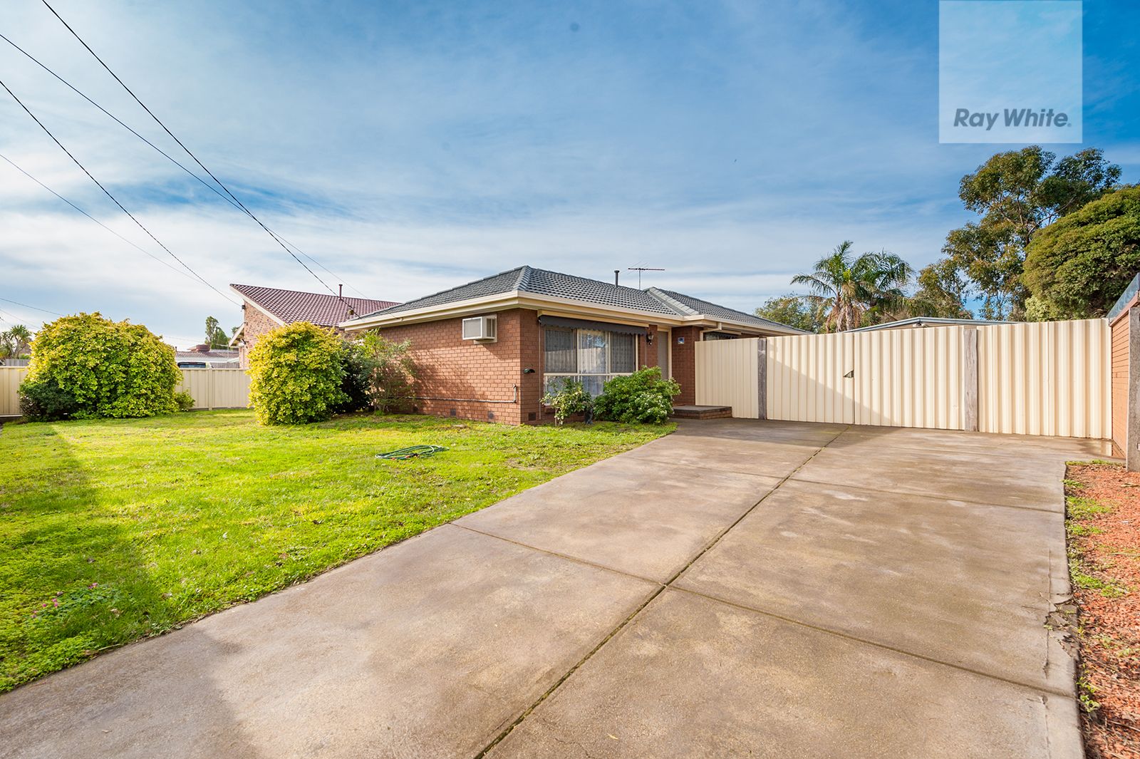 28 Bank Street, Craigieburn VIC 3064, Image 2