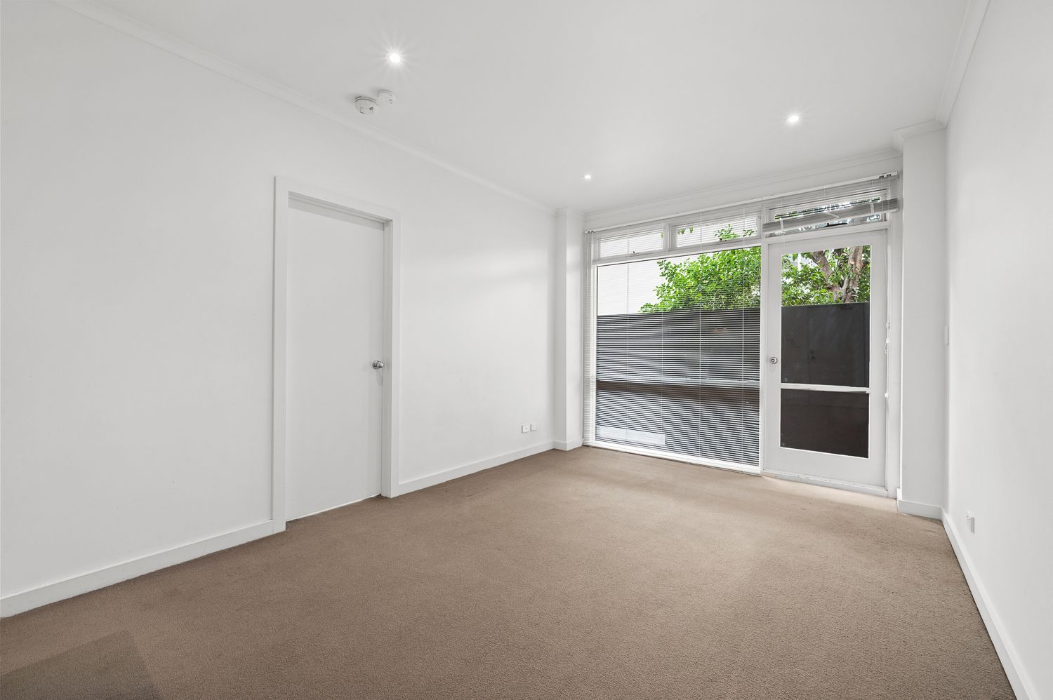 1 bedrooms Apartment / Unit / Flat in 110/445 Royal Parade PARKVILLE VIC, 3052