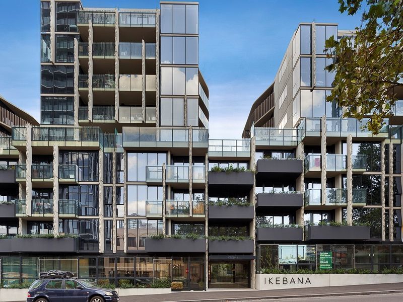 1 bedrooms Apartment / Unit / Flat in 305/140 Dudley Street WEST MELBOURNE VIC, 3003