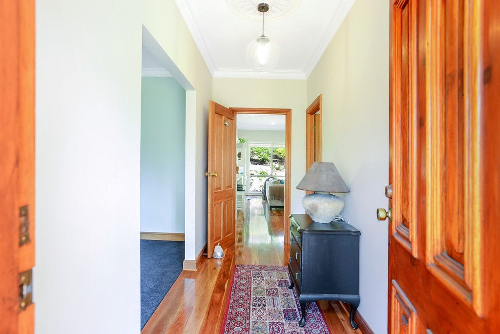 29 Shannon Cres, Coromandel Valley SA 5051 House For Rent 680 Domain