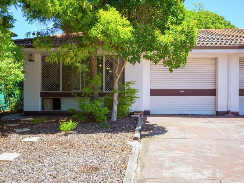 3 bedrooms Duplex in 31A Alston Avenue COMO WA, 6152