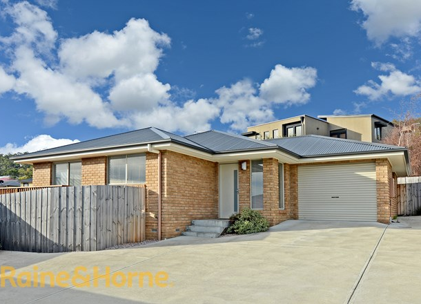 2/18 Vasili Court, Oakdowns TAS 7019