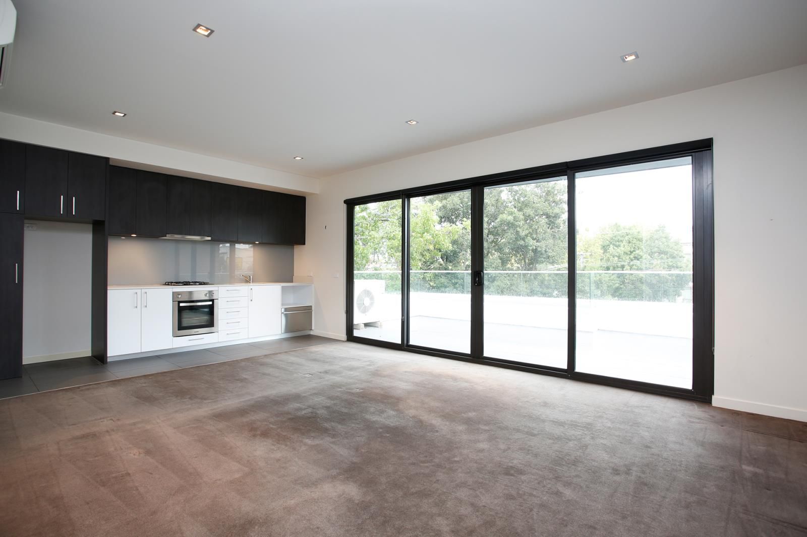 1 bedrooms Apartment / Unit / Flat in 12/111 Riversdale Road HAWTHORN VIC, 3122