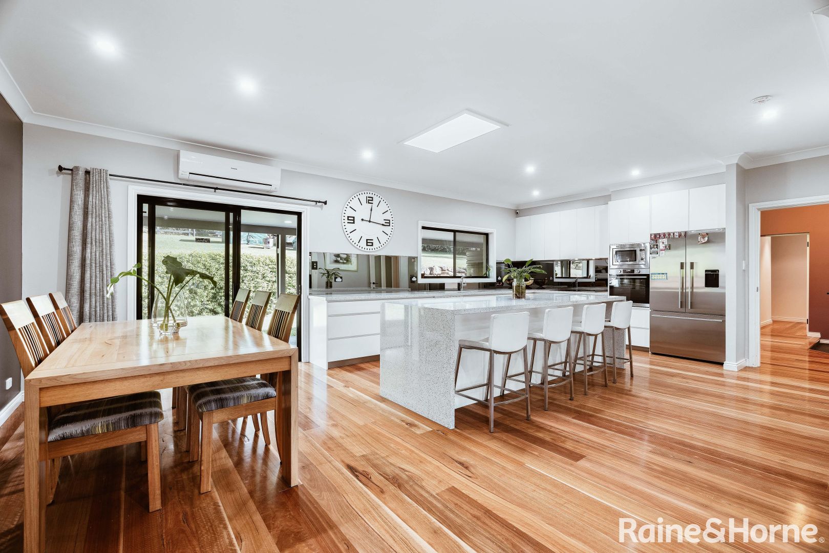 44 Brush Road, Wamberal NSW 2260, Image 2