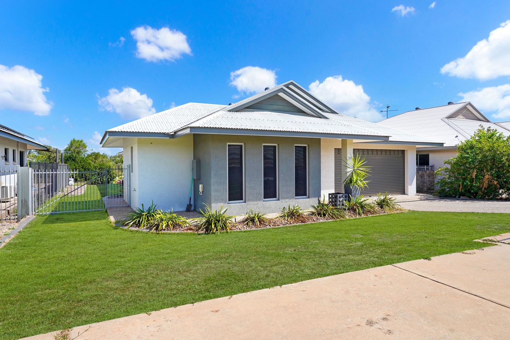 4 bedrooms House in 28 Stearman Ct ZUCCOLI NT, 0832